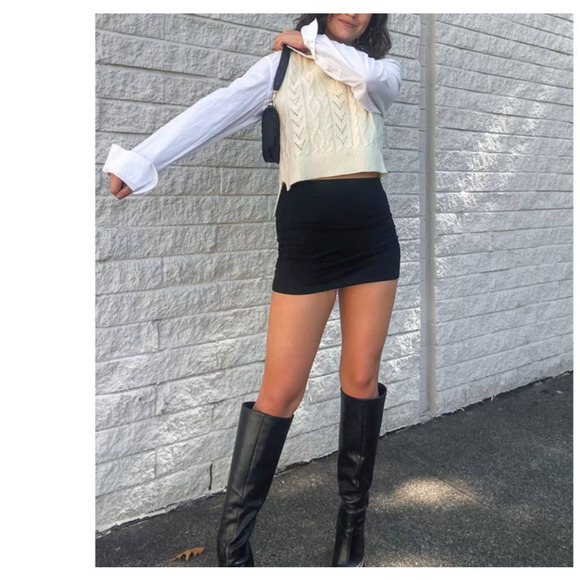 Spense Studio Women's Black‎ Pleated Panel Mini Skirt Size Medium - Picture 6 of 6